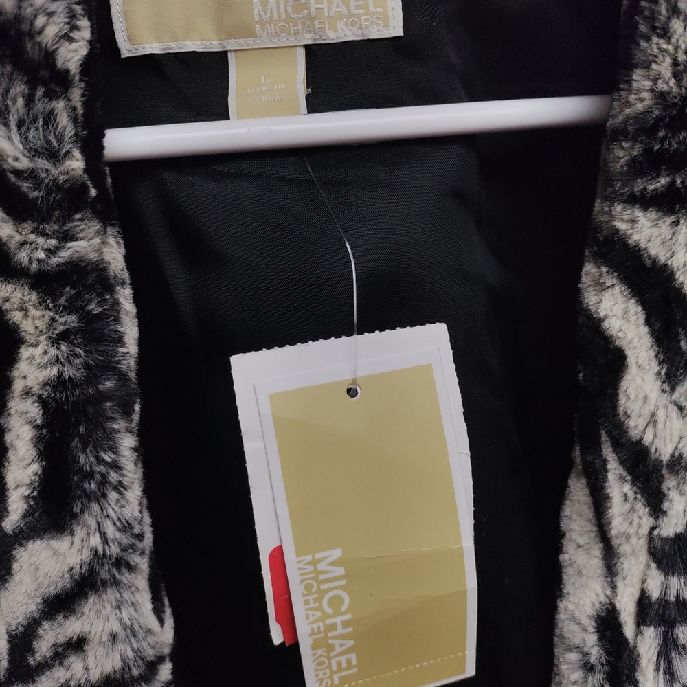 Michael Kors zebra plush vest size large new with tags